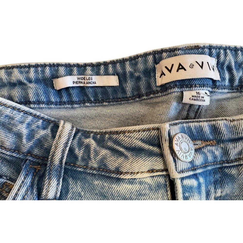 Ava & Viv Wide Leg Lighter Wash Denim Jeans Size 16 Womens Relaxed Fit Stretch - Picture 5 of 14